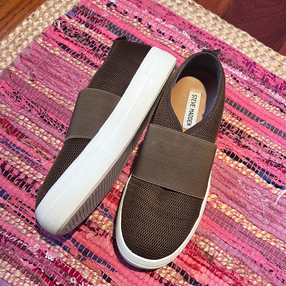 Steve Madden Sneakers